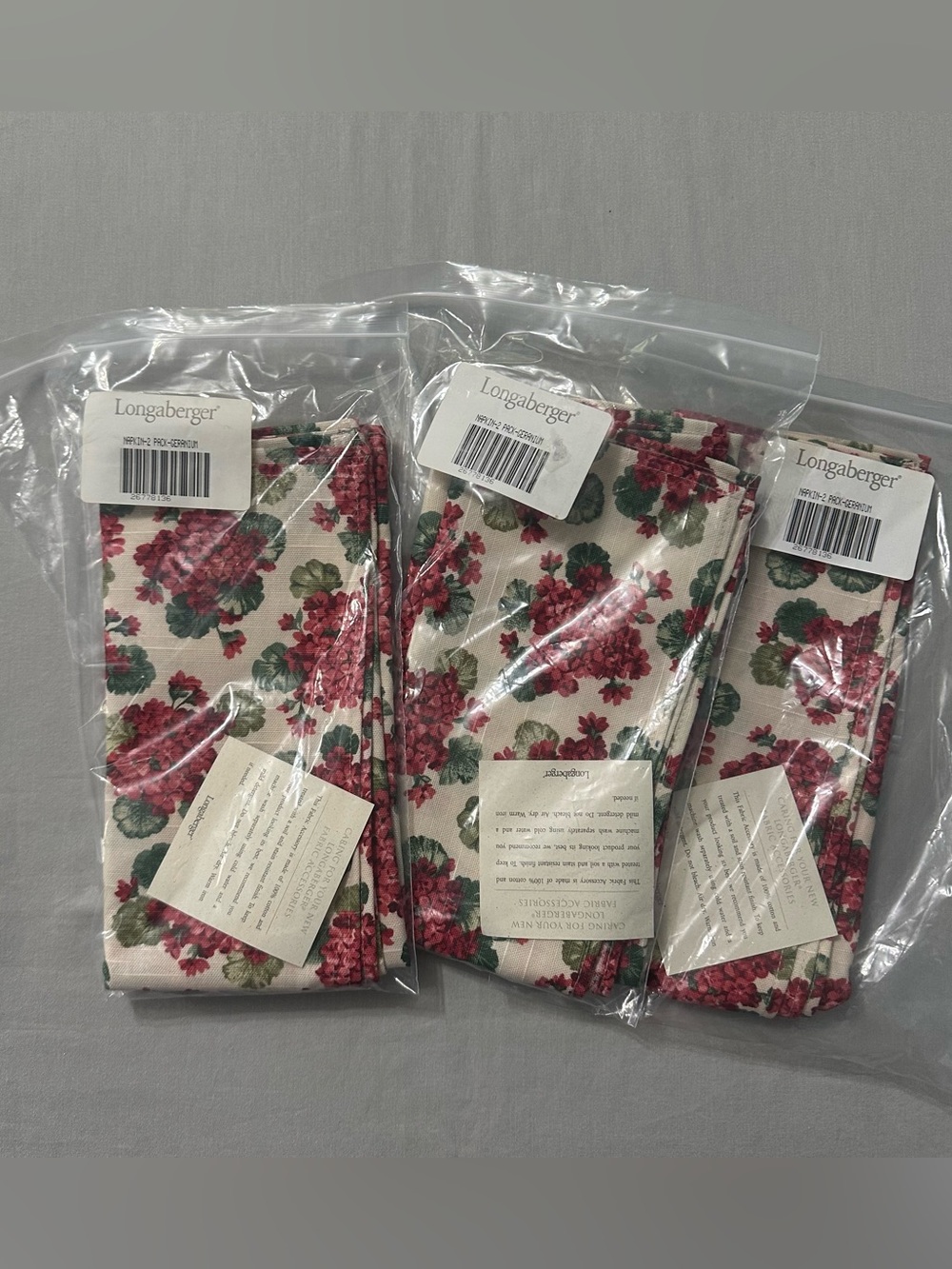 Longaberger "Geranium" Fabric Napkins Set of 6 New NIP (Three 2-Packs #26778136)